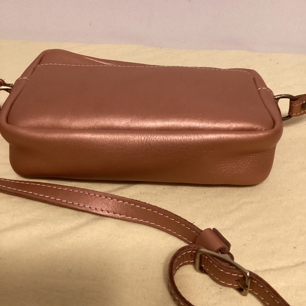PORTLAND LEATHER CAMERA BAG - Picture 7 of 9